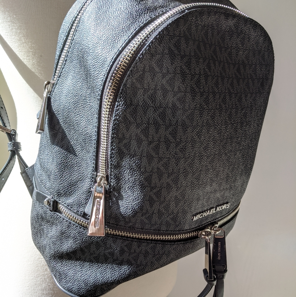 Michael Kors Riley Small Backpack - image 2